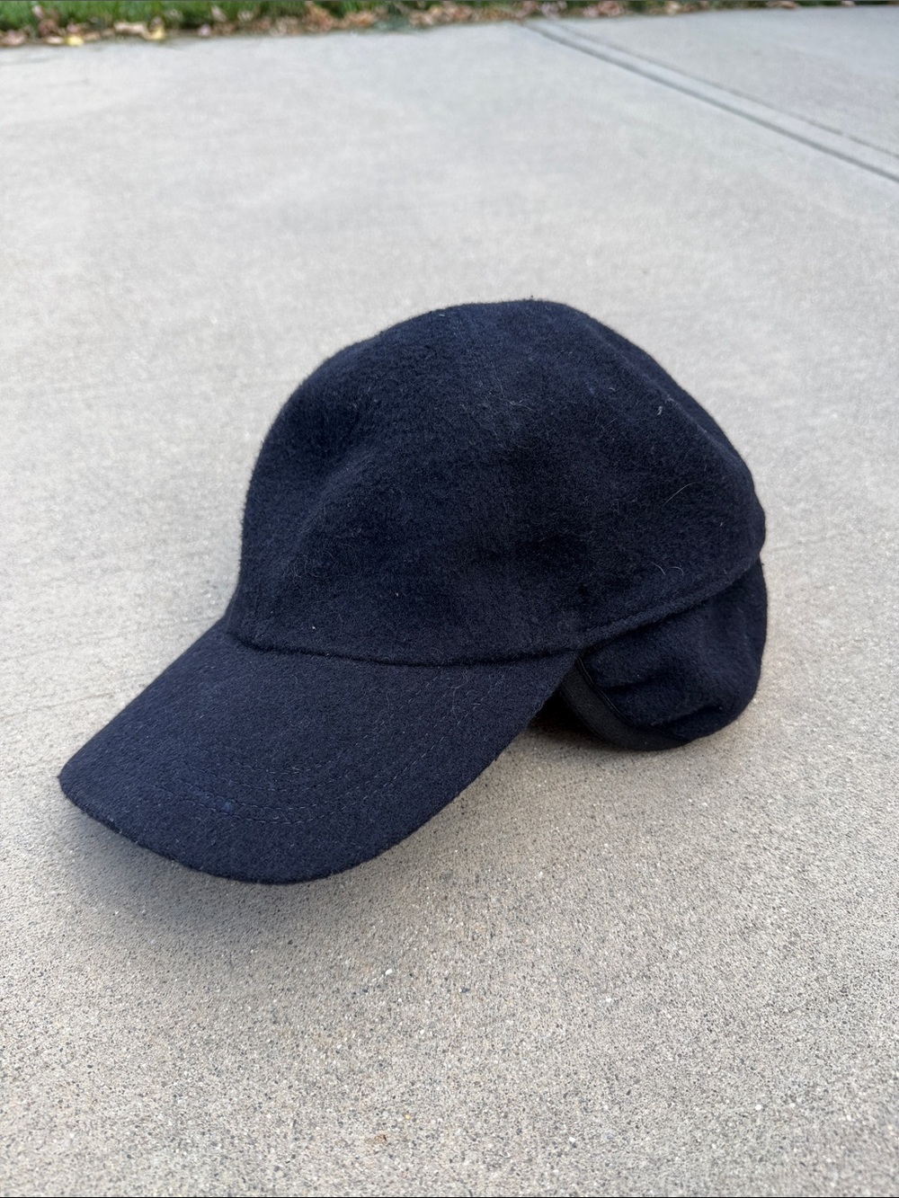 Men’s Italian-made Black Wool Earflap Baseball Cap